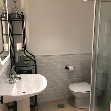 La Plaza De Llanes, Plaza Parres Sobrino, 6 *