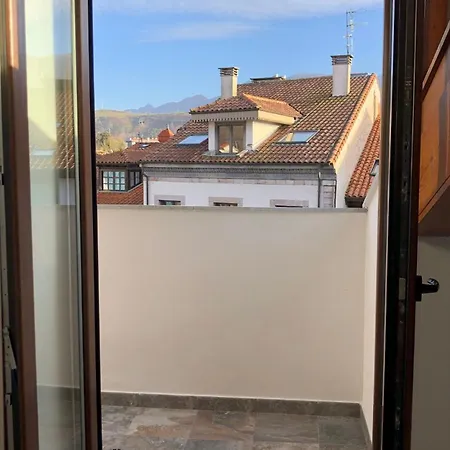 La Plaza De Llanes, Plaza Parres Sobrino, 6 Apartman
