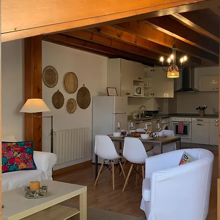 La Plaza De Llanes, Plaza Parres Sobrino, 6 Llanes