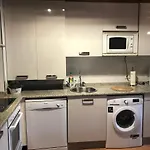 Apartamento La Plaza De Llanes, Plaza Parres Sobrino, 6 *