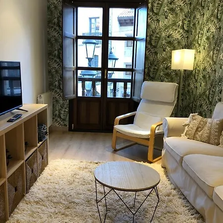 La Plaza De Llanes, Plaza Parres Sobrino, 6 Appartement *