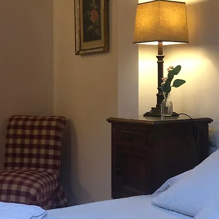 La Plaza De Llanes, Plaza Parres Sobrino, 6 * Llanes