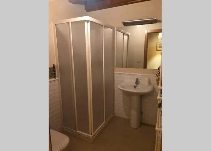 La Plaza De Llanes, Plaza Parres Sobrino, 6 *